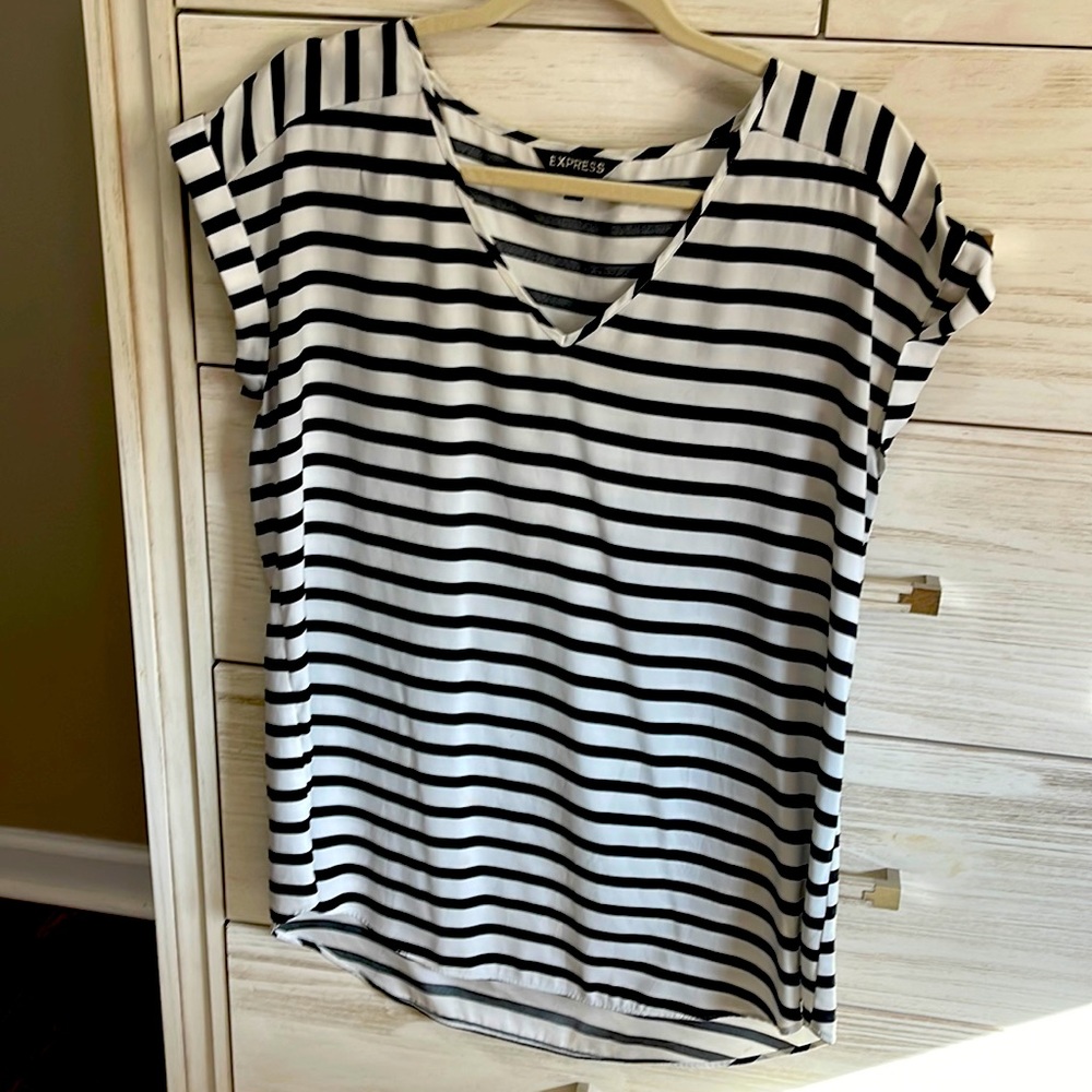 Blk/wht stripes blouse